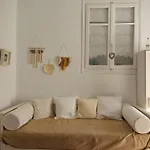 Ferienhaus Eleni's House In The Heart Of Chora! *