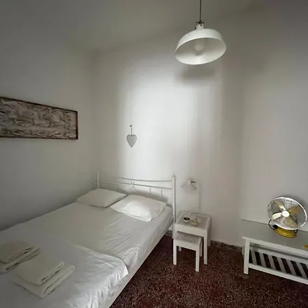 Eleni's House In The Heart Of Chora! * Serifos Town