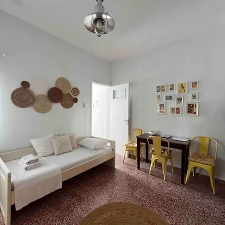 Eleni's House In The Heart Of Chora! Serifos Town